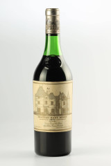 1977 HAUT BRION 243039 CHÂTEAU HAUT BRION 1977